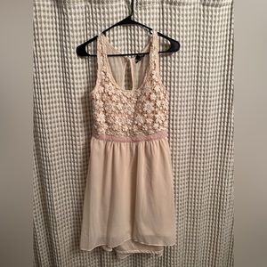 American Eagle Dusk Pink Sleeveless Dress